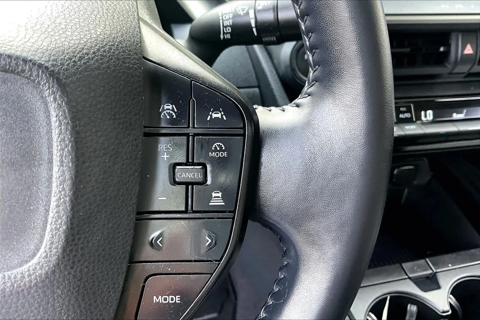 Used 2024 Wind Chill Pearl Toyota LE image 23
