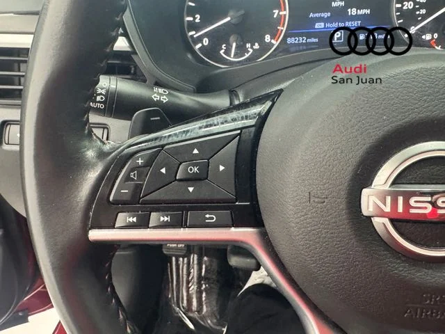 Used 2023 Red Nissan 2.5 SR image 21