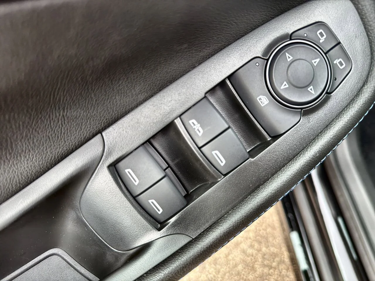 New 2026 Ebony Twilight Metallic Buick Sport Touring image 19