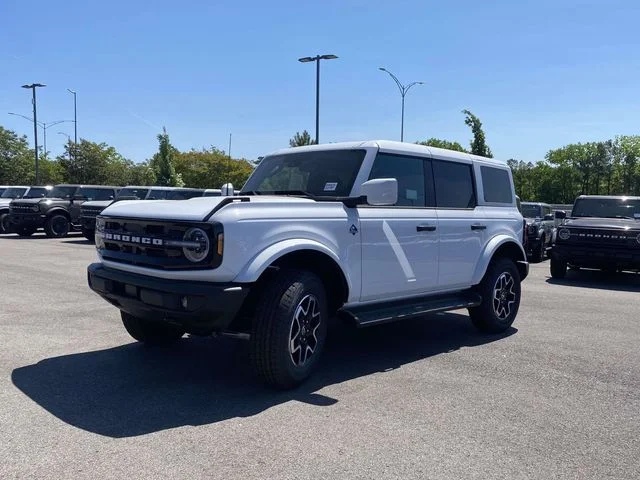New 2026 White Ford Outer Banks image 7