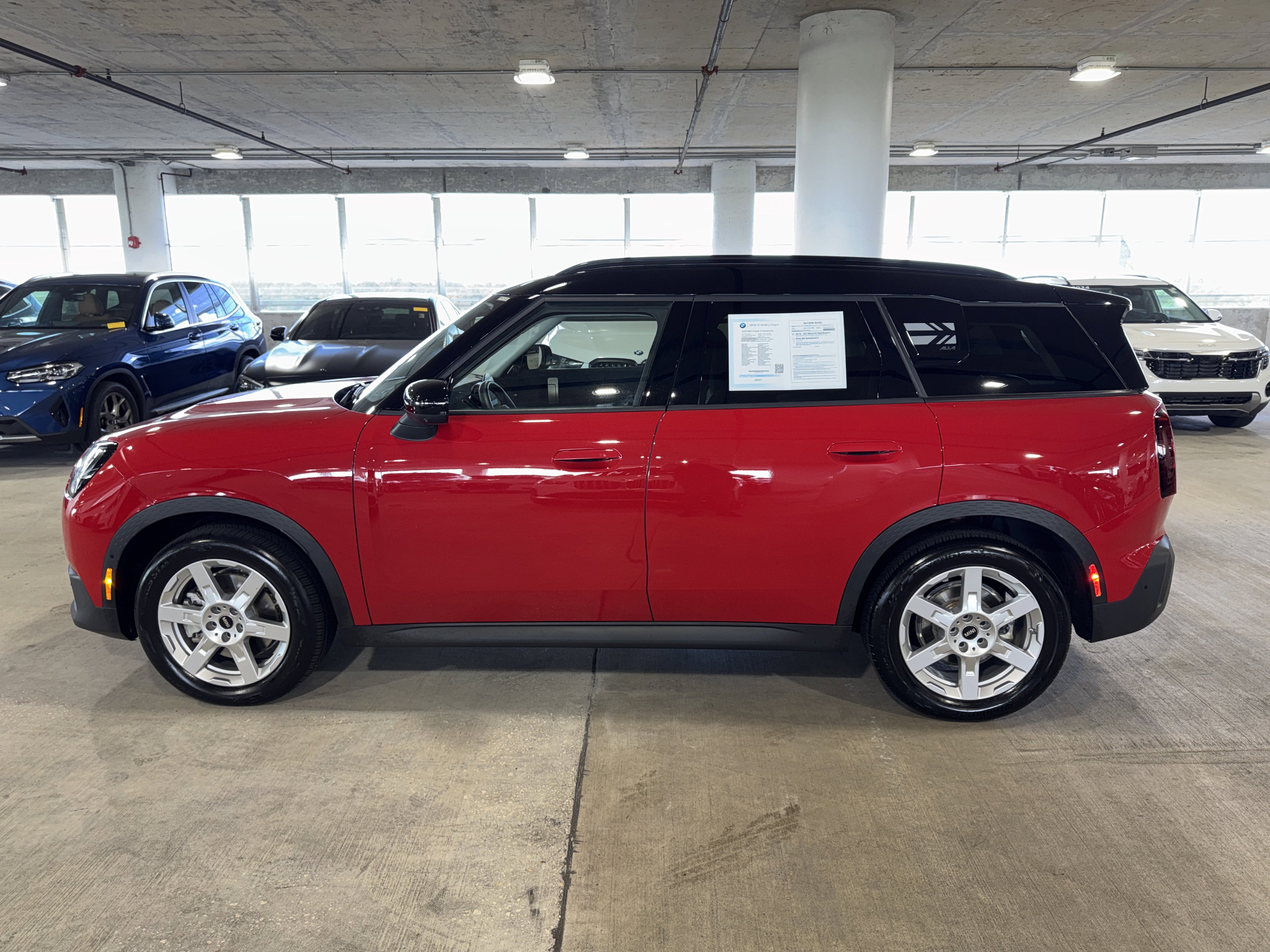 Used 2025 Chili Red II MINI S image 5