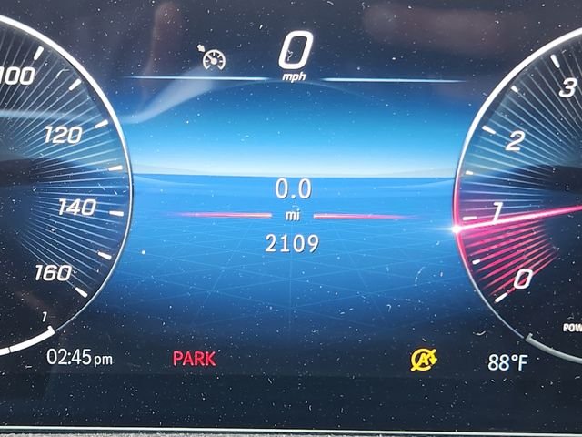 Certified Used 2026 White Mercedes-Benz GLB 250 image 29