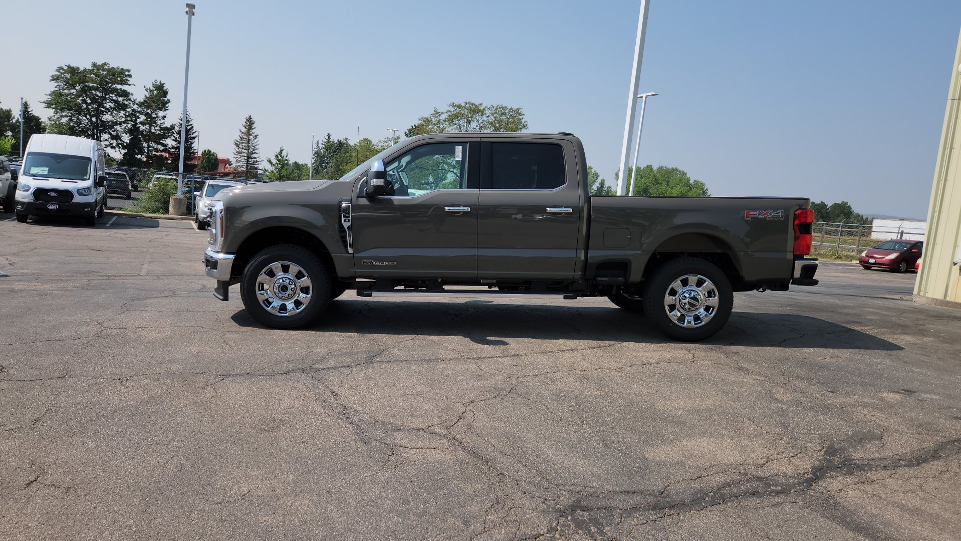 New 2026 Marsh Gray Ford LARIAT image 4