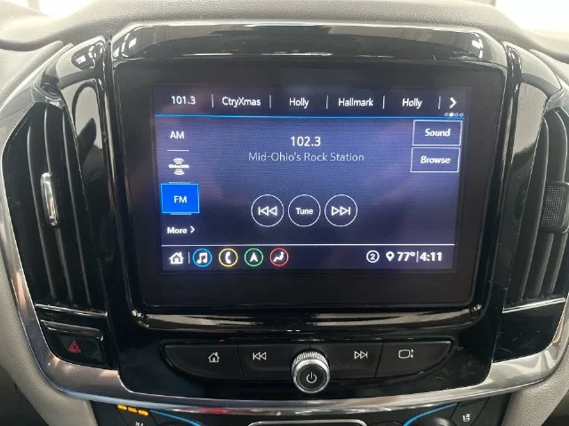 Used 2020 Gray Chevrolet Premier image 13