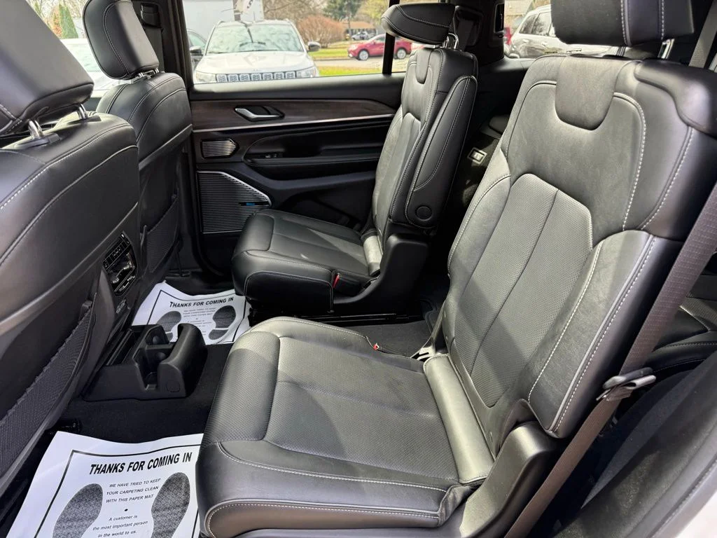 Used 2023 White Jeep Overland image 21