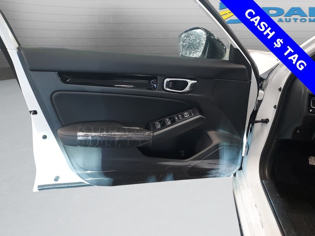 2026 Honda Civic Hatchback Sport Touring - Photo 11