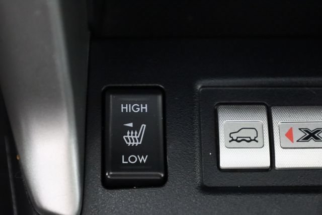 Used 2018 Crystal White Pea Subaru Premium Black Edition w/EyeSight image 6