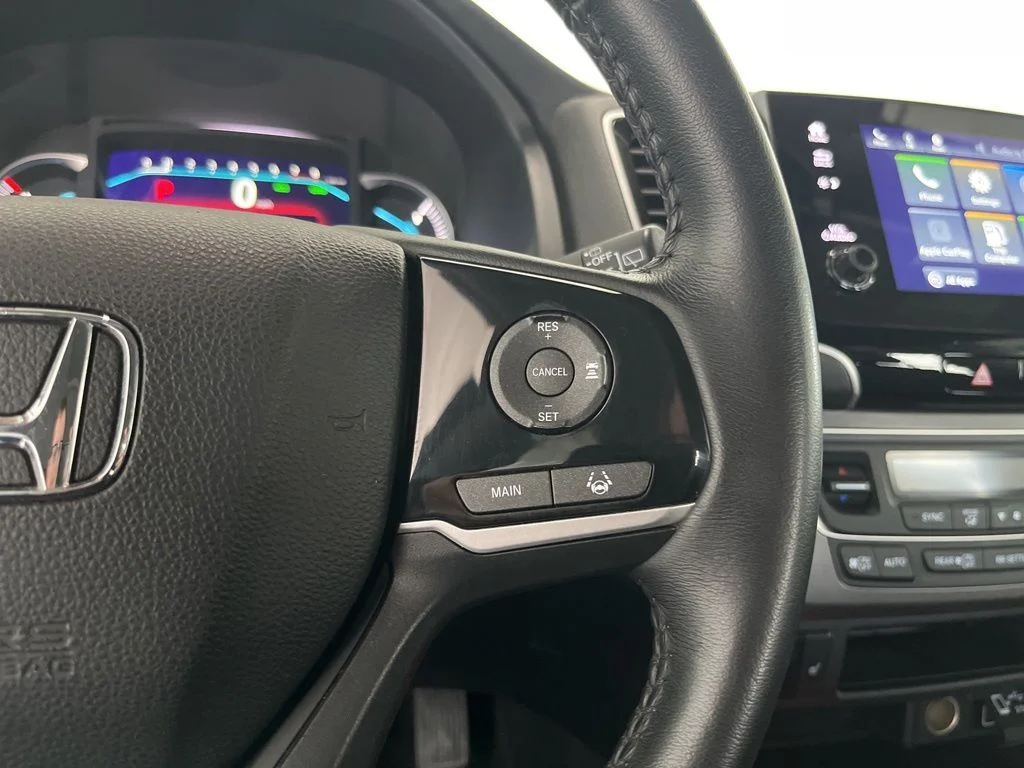 Used 2022 White Honda EX-L image 8