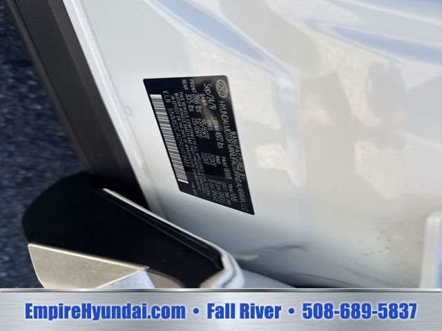 Used 2020 Quartz Hyundai SE image 17