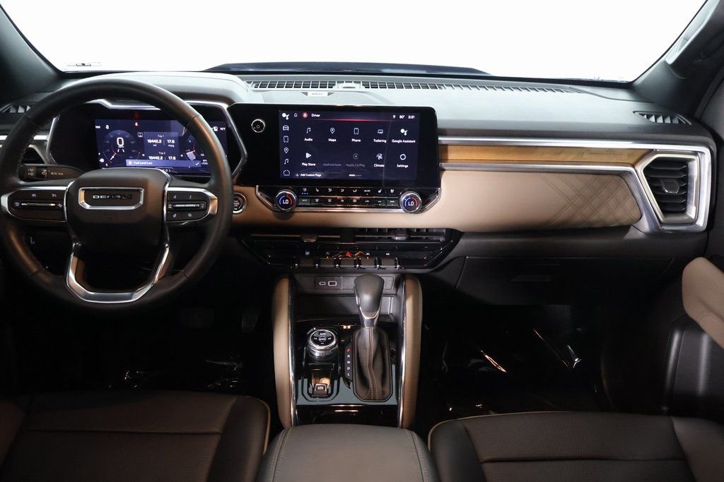 Used 2023 Silver GMC Denali image 8