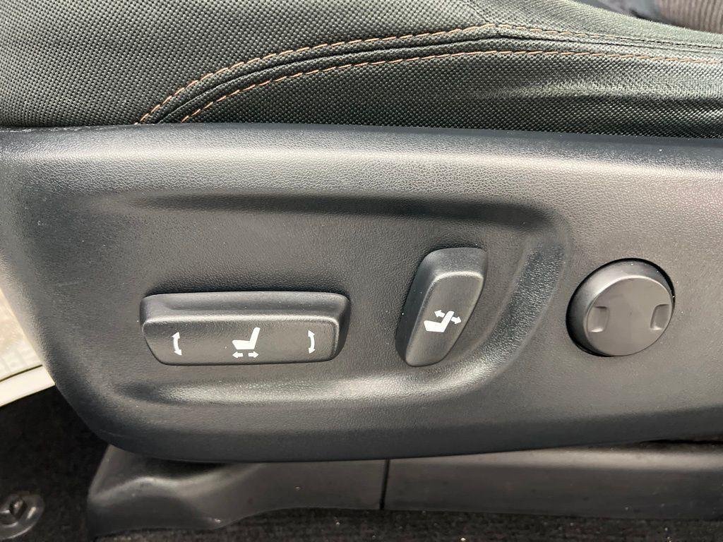 Used 2022 White Toyota Trail image 7