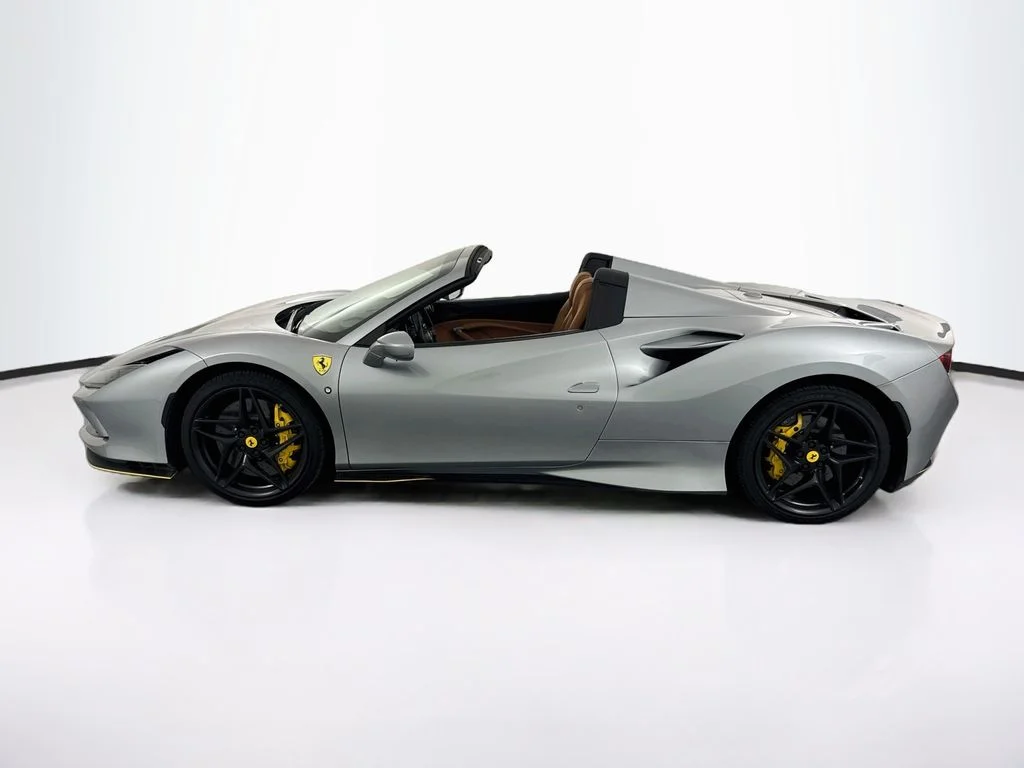 Used 2021 Argento Nurburgring Metallic Ferrari Base image 8