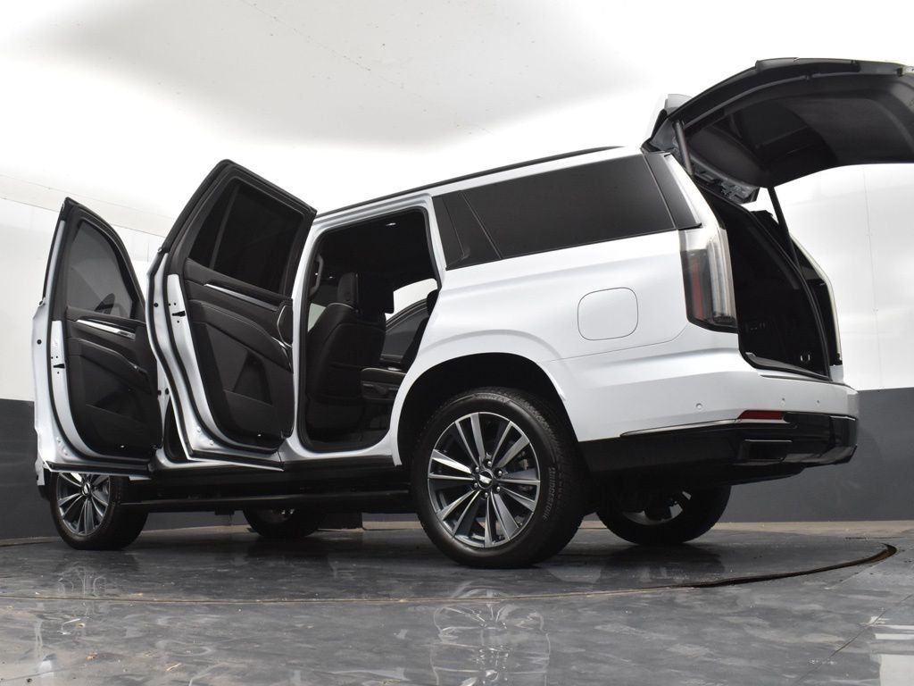 Used 2026 White Cadillac Sport image 37