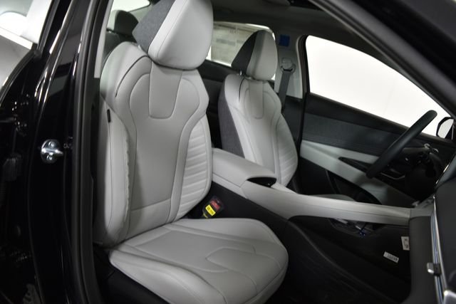New 2026 Black Hyundai Limited image 12