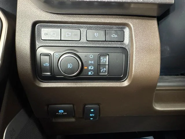 Used 2024 Blue Ford King Ranch image 20