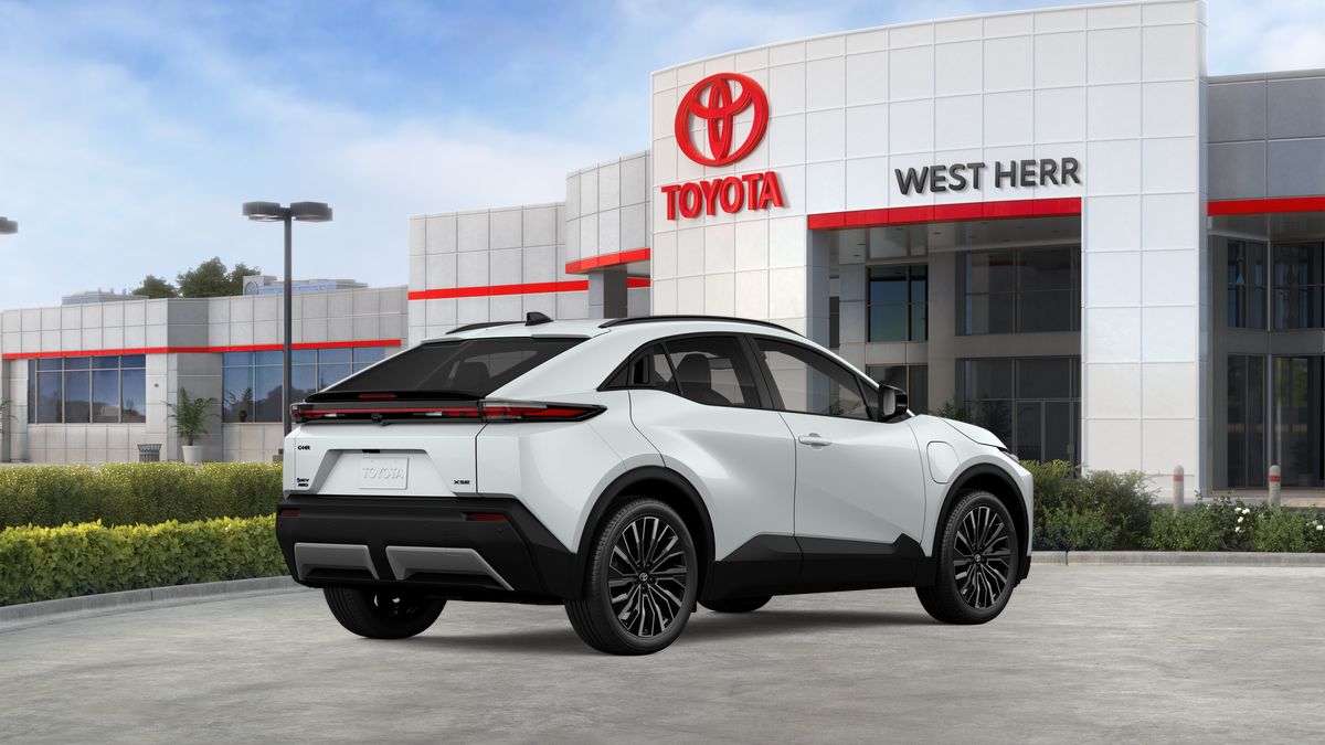 New 2026 Wind Chill Pearl Toyota XSE image 10