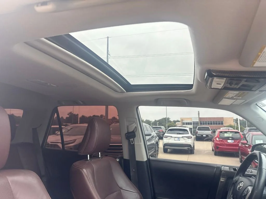 Used 2016 Silver Toyota Limited image 31