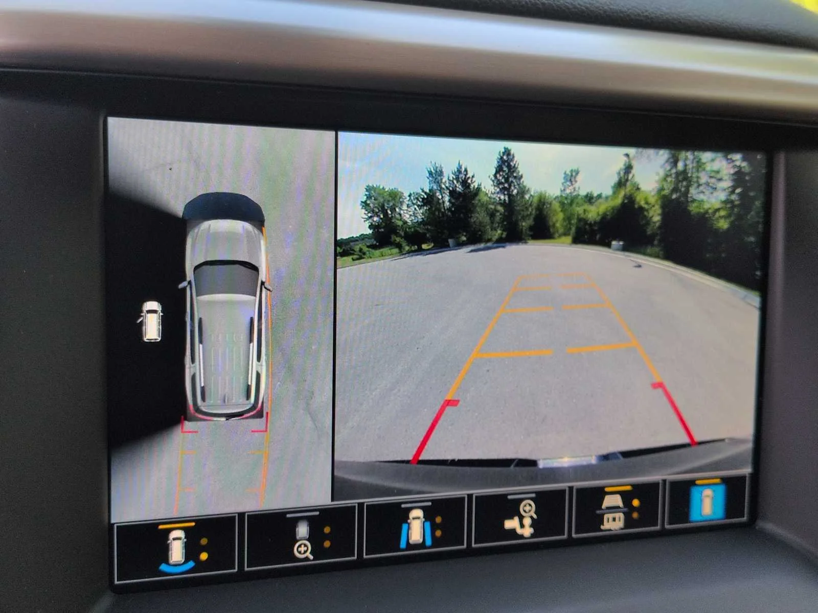 Used 2021 Ebony Twilight Metallic GMC Denali image 31