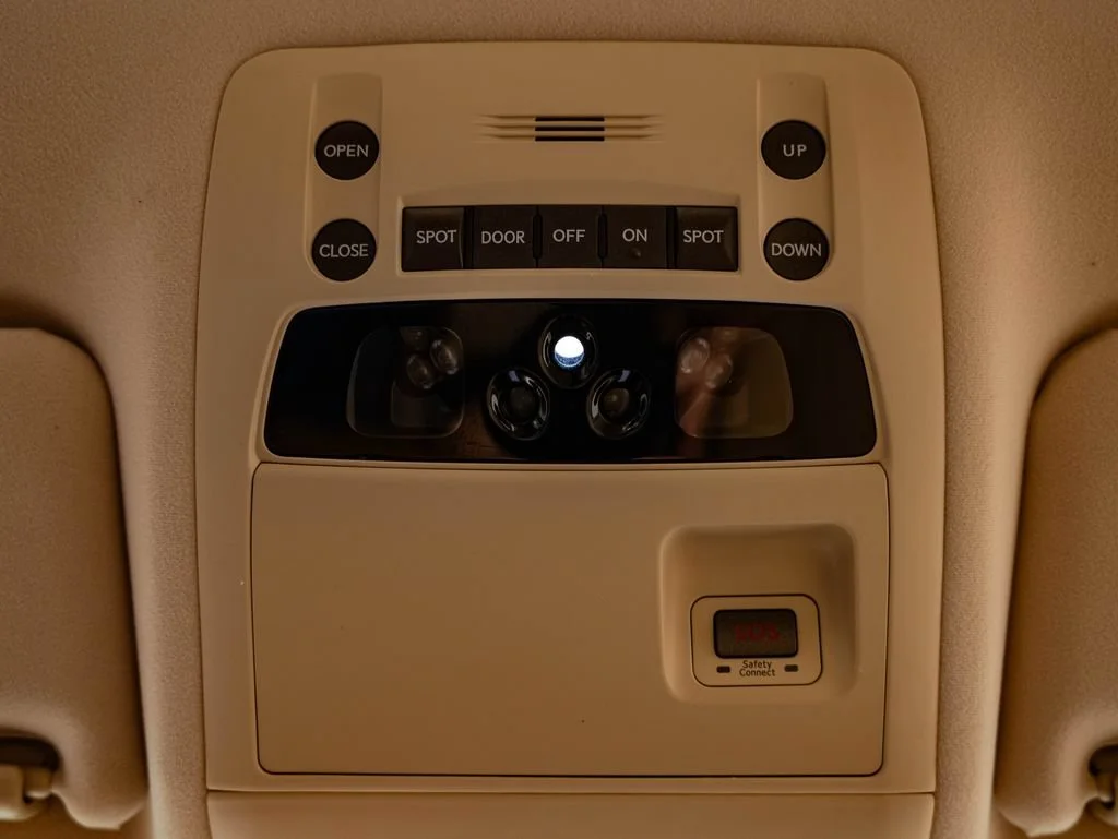 Used 2011 Starfire Pearl Lexus 350 image 36