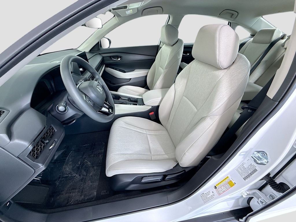 New 2026 Platinum White Pearl Honda LX image 20
