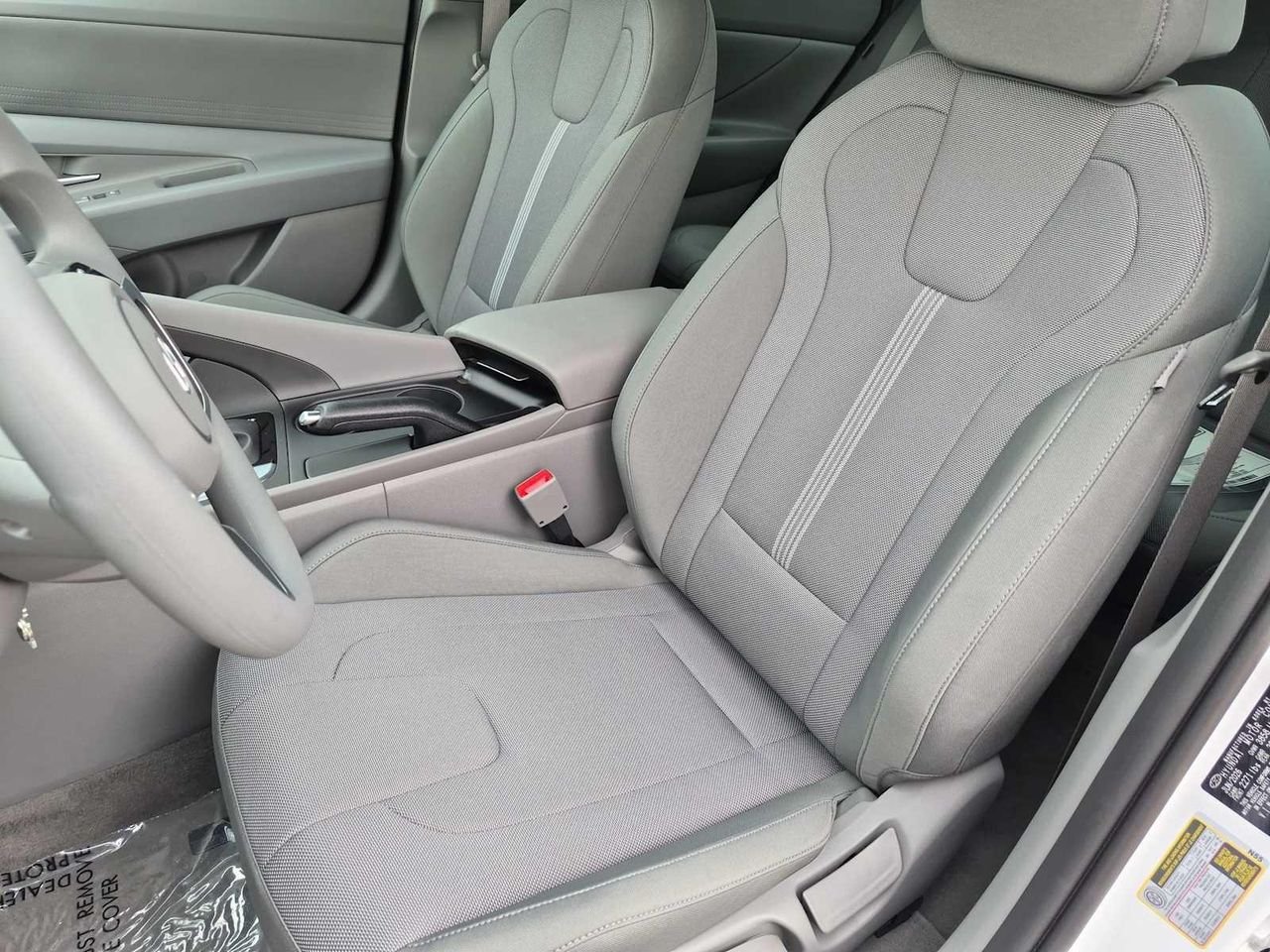 New 2026 Serenity White Hyundai SE image 16