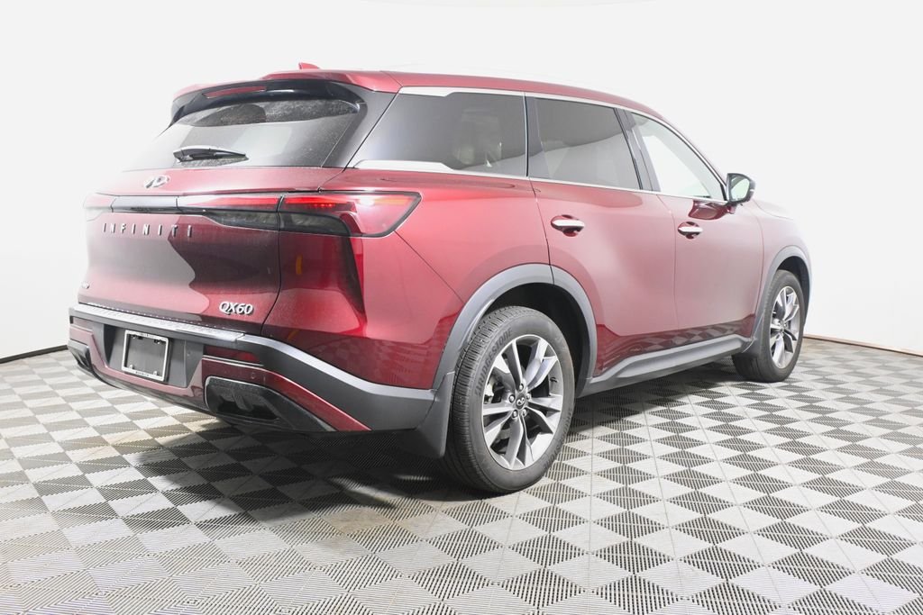 Certified Used 2023 Red INFINITI LUXE image 7