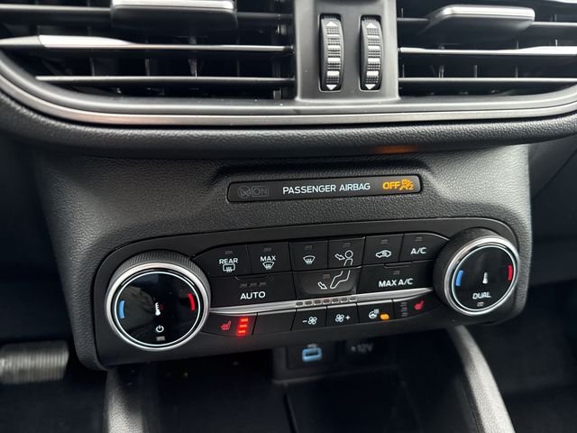 Used 2023 Silver Ford Active image 18