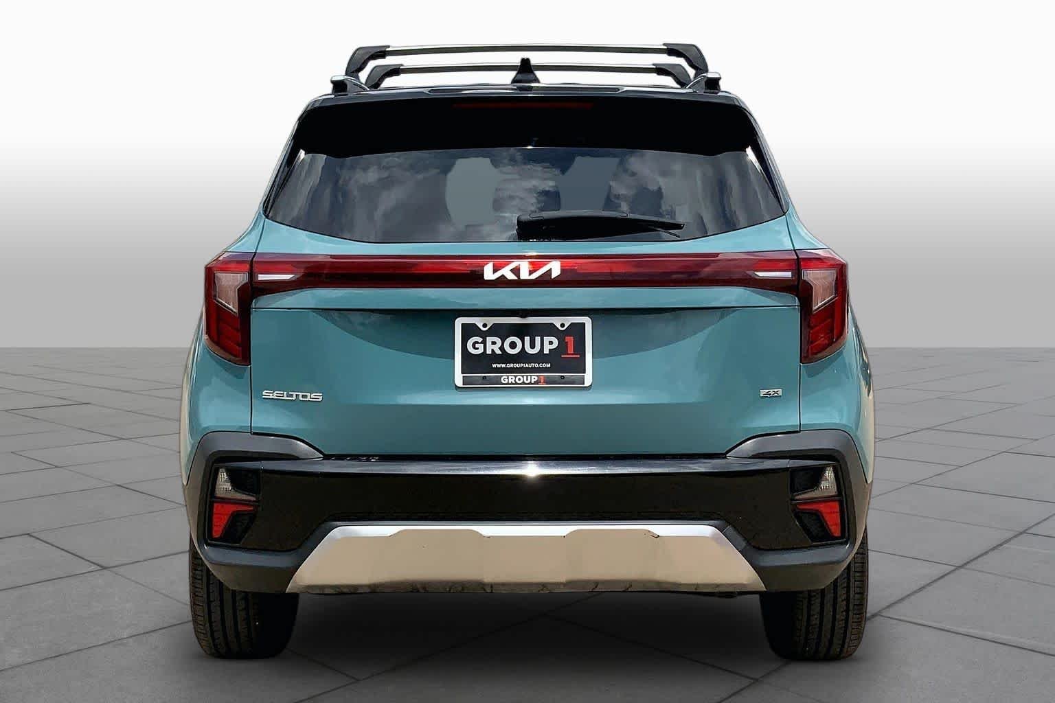 Used 2024 Pluton Blue/Black Roof Kia S image 5