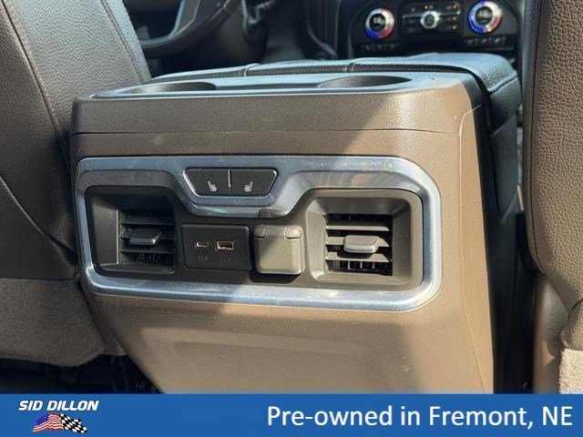 Used 2021 WHITE FROST TRICOAT GMC Denali image 22