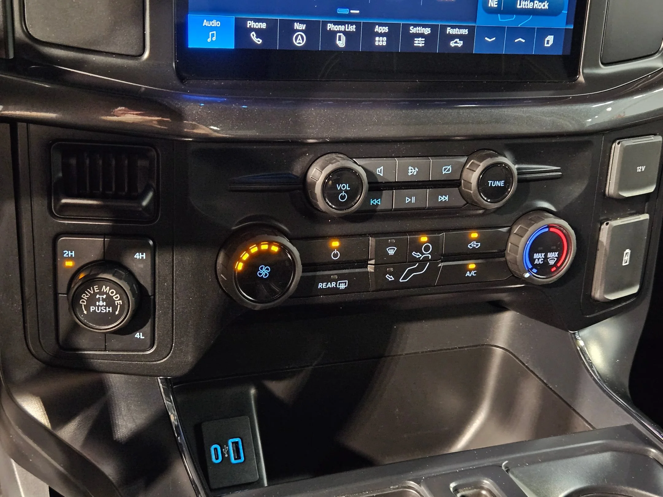 Used 2024 Agate Black Metallic Ford STX image 30