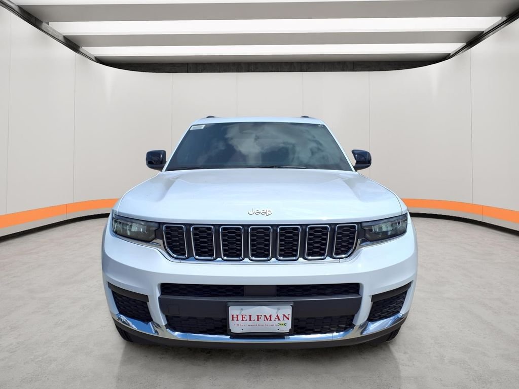 New 2026 Bright White Clear-Coat Exterior Paint Jeep Laredo image 2