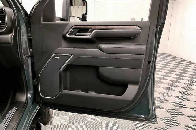 2025 Chevrolet Silverado 2500HD LTZ - Photo 22