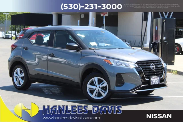 2025 Nissan Kicks Play S
