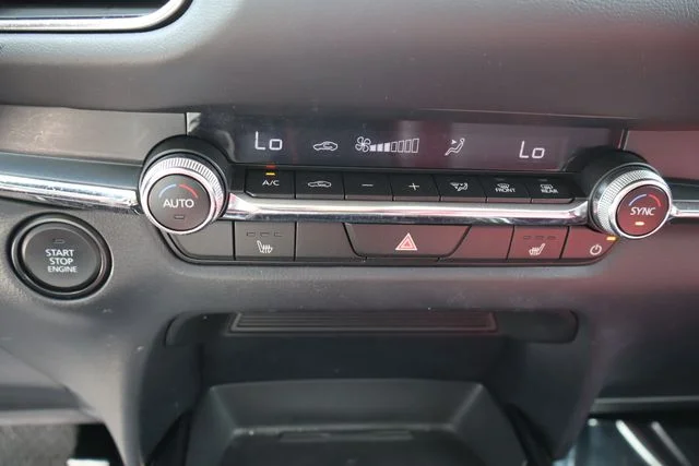 Used 2025 Gray Metallic Mazda 2.5 S Carbon Edition image 34