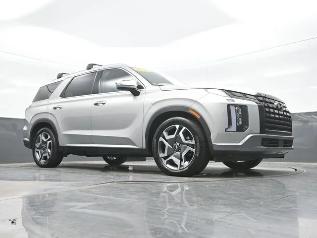 Used 2024 Silver Hyundai SEL image 23