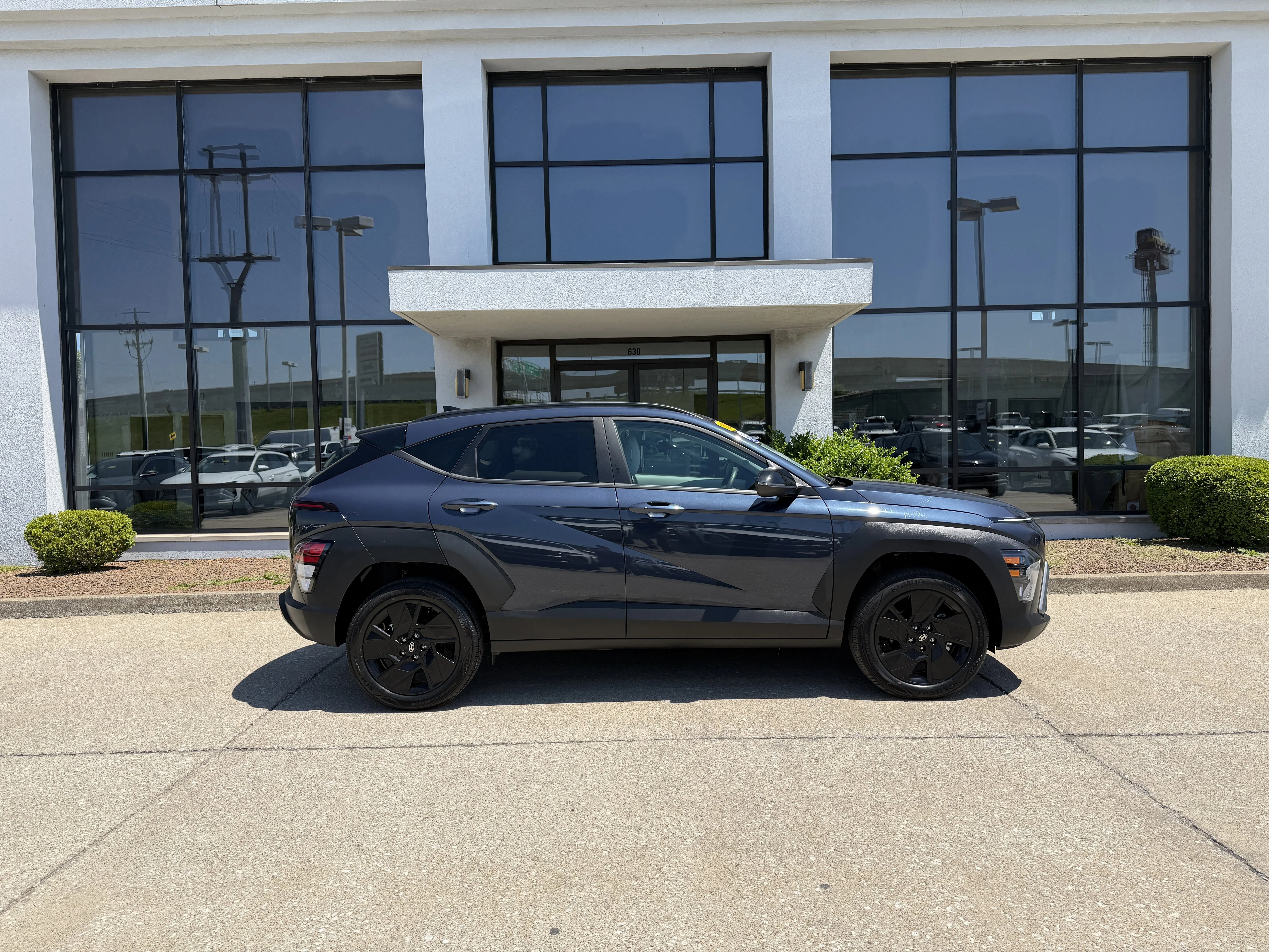 Used 2026 Denim Blue Pearl Hyundai SEL Sport image 3