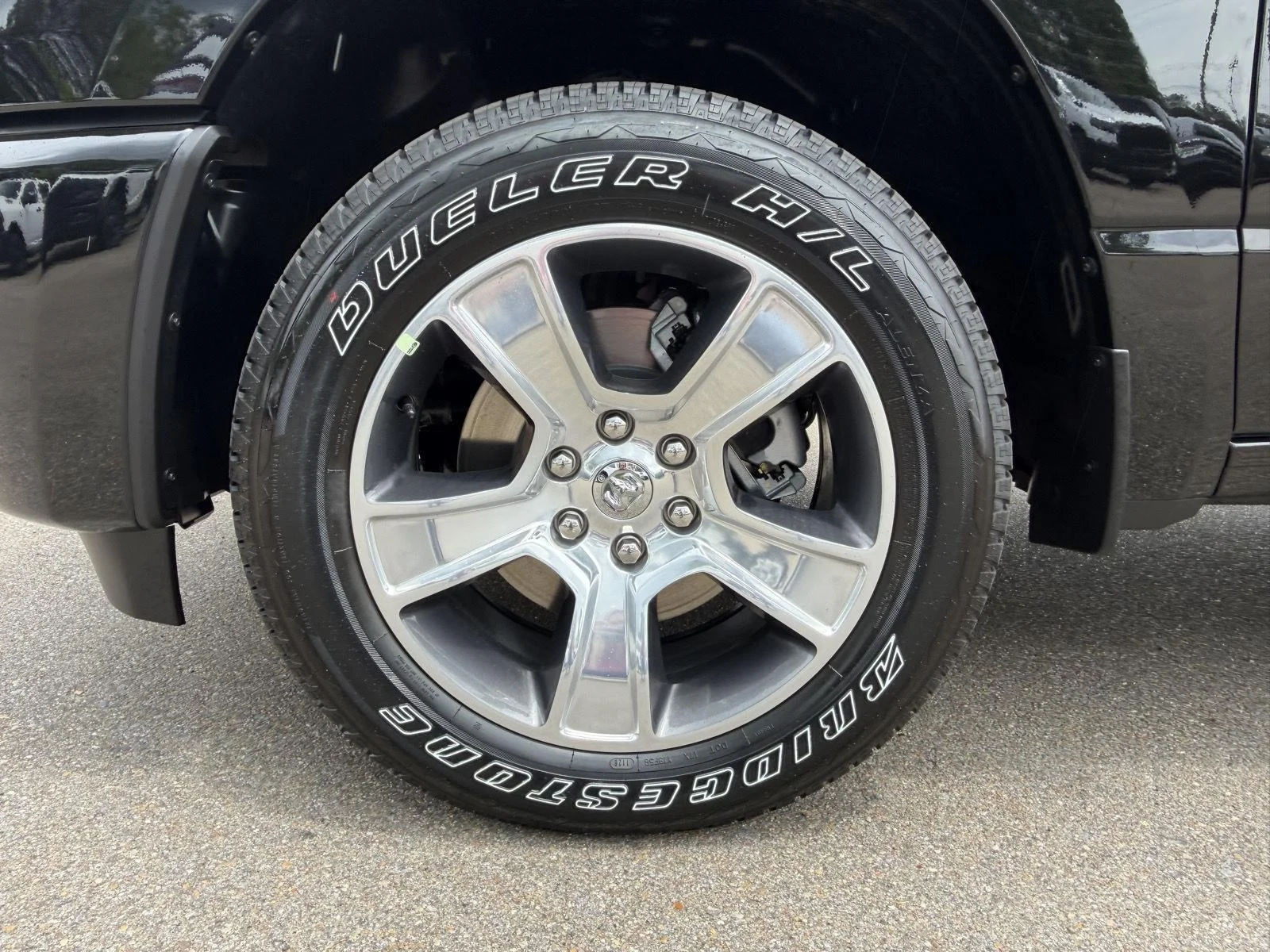 New 2026 Diamond Black Crystal Pearl-Coat Exterior Paint RAM Express image 24