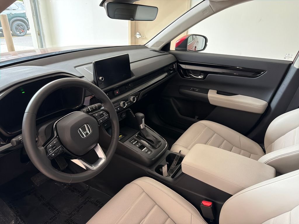 Used 2024 Radiant Red Metallic Honda EX-L image 16