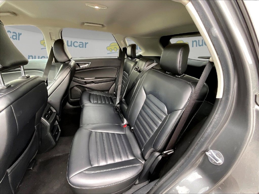 Used 2024 Gray Ford SEL image 15