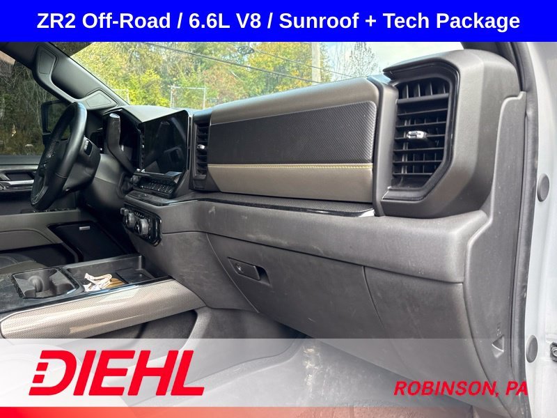 Used 2025 Gray Chevrolet ZR2 image 18