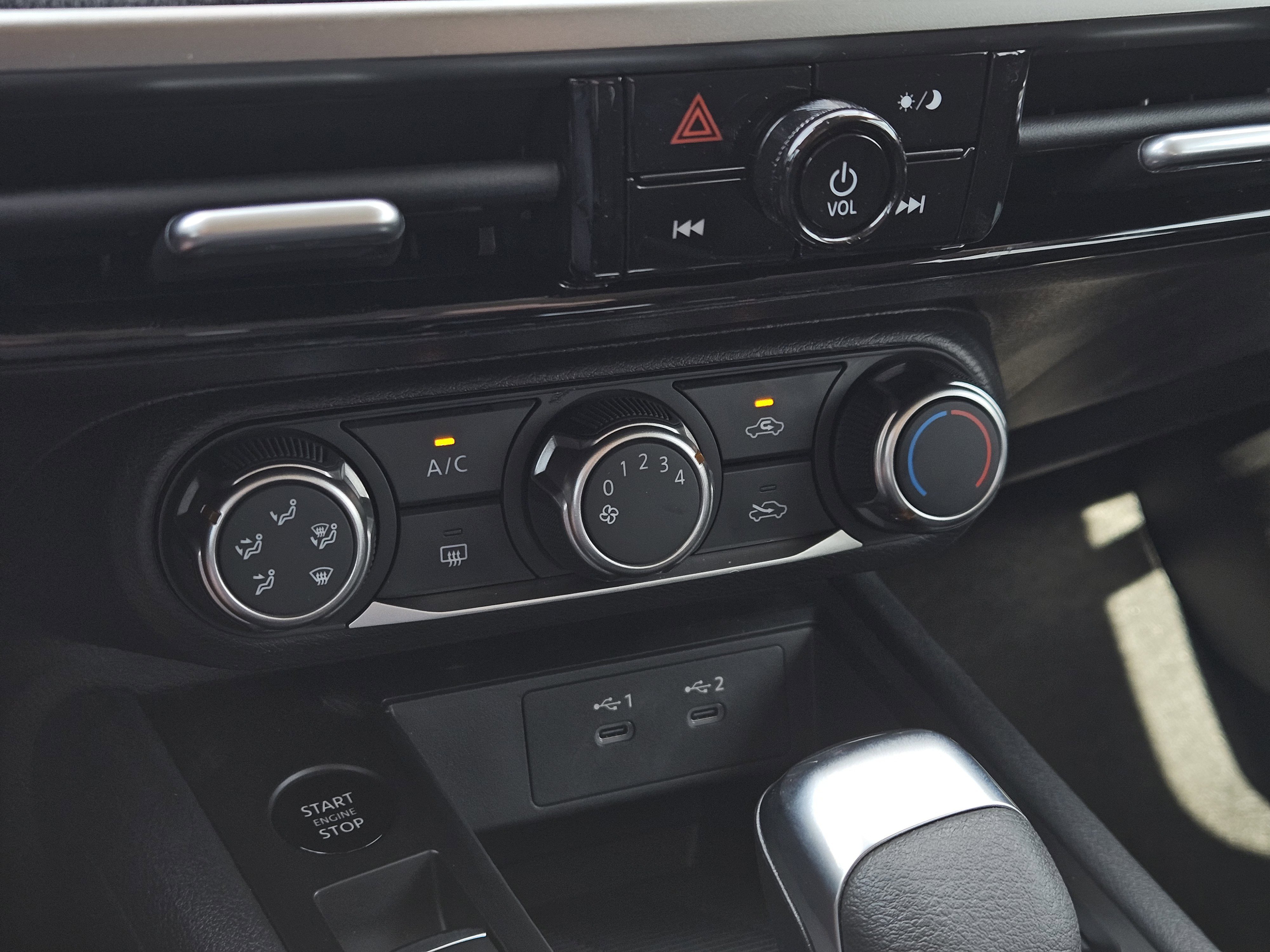 New 2026 Canyon Bronze Metallic Nissan S image 19