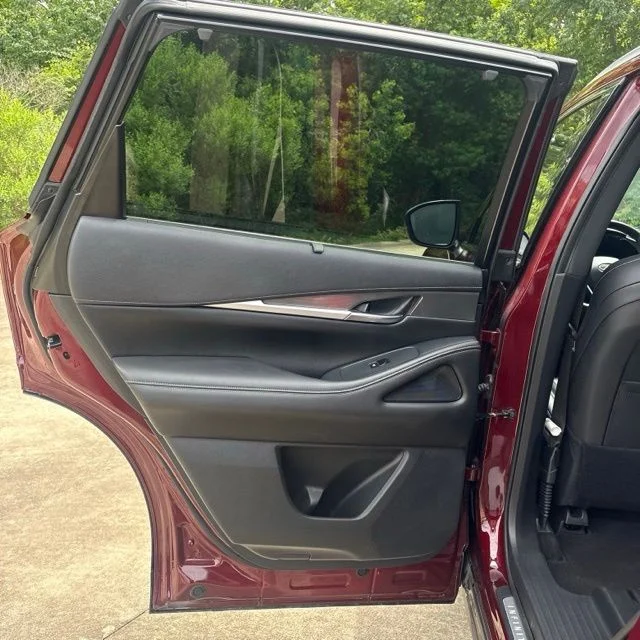 Used 2022 Red INFINITI LUXE image 25