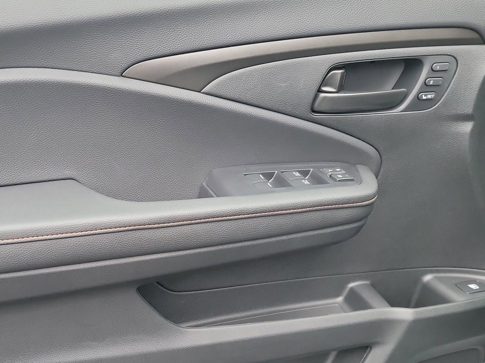New 2026 Sonic Gray Pearl Honda TrailSport+ image 6