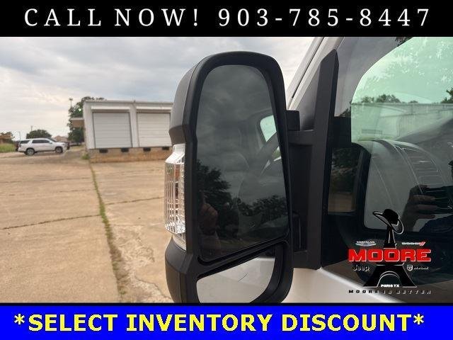 New 2026 Bright White Clearcoat RAM Tradesman image 10