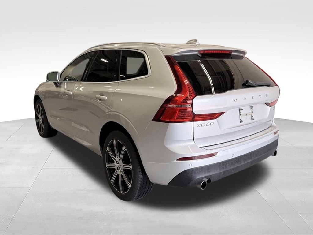 Used 2020 Silver Volvo  image 3