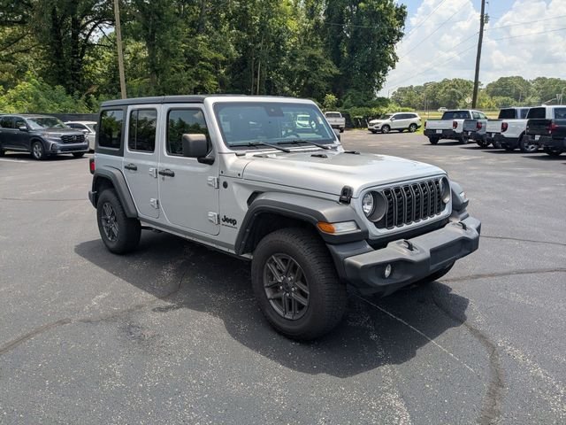 Used 2024 Silver Zynith Clearcoat Jeep Sport S image 5