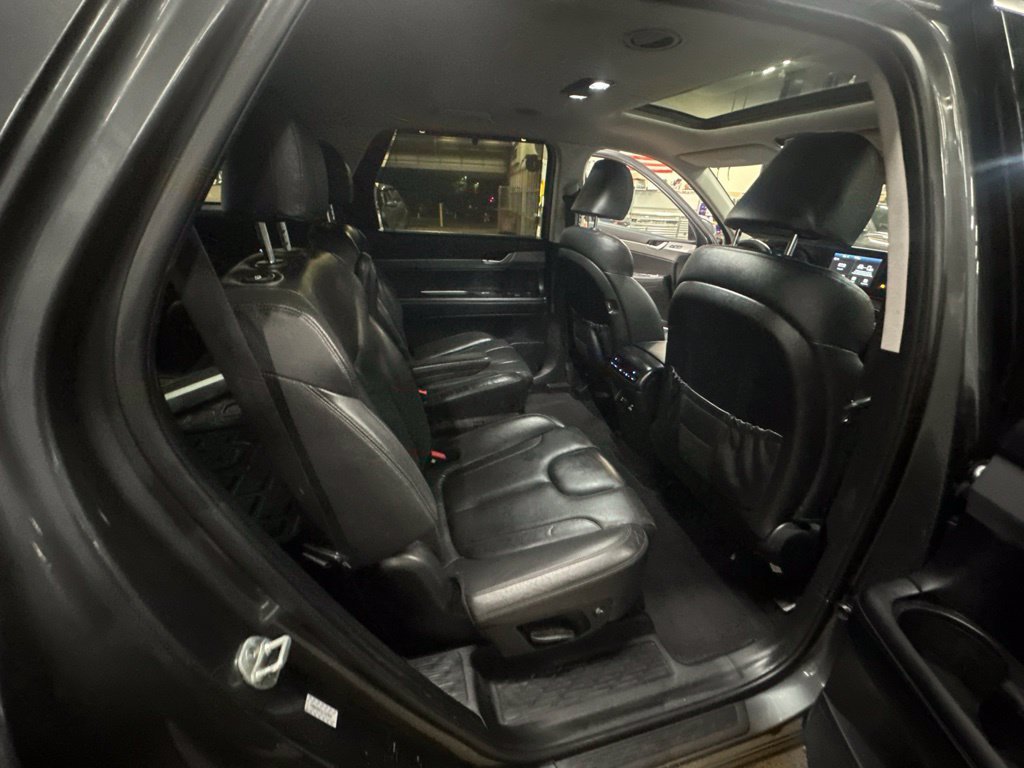 Certified Used 2020 Green Hyundai SEL image 26
