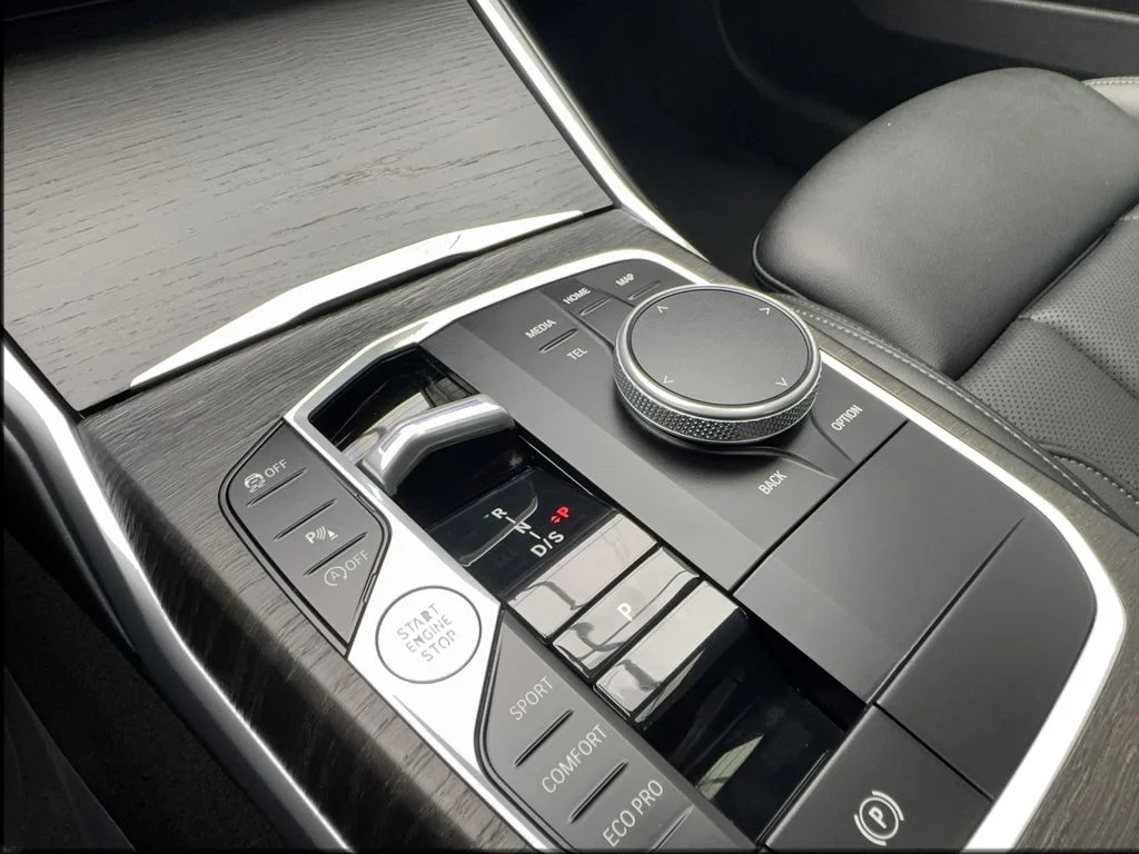 Used 2024 Gray BMW 330i image 44