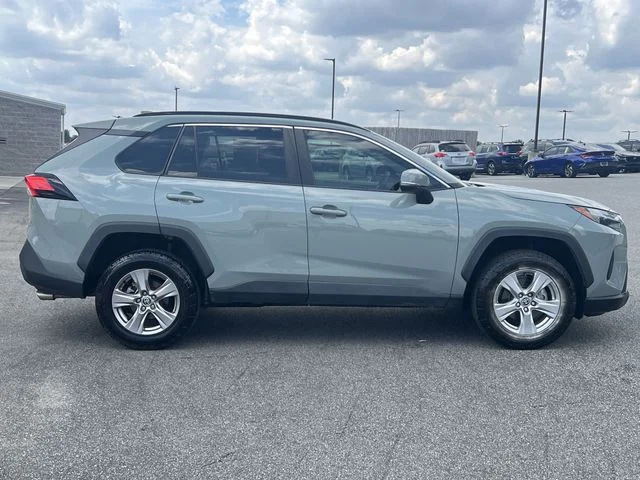Used 2022  Toyota XLE image 14