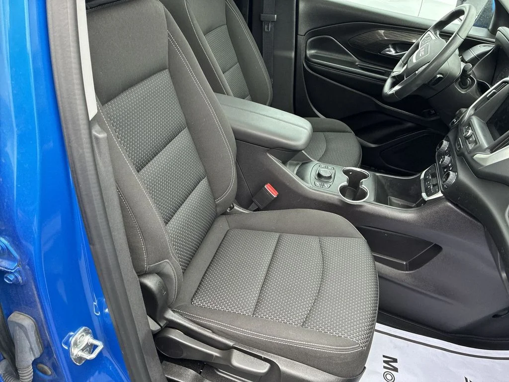 Certified Used 2024 Blue GMC SLE image 22